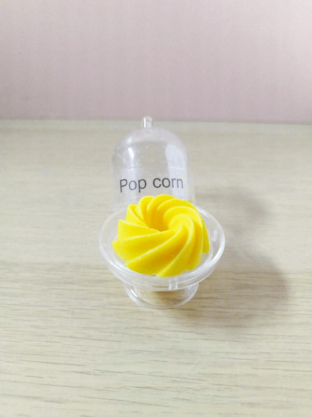 Fondant pop corn