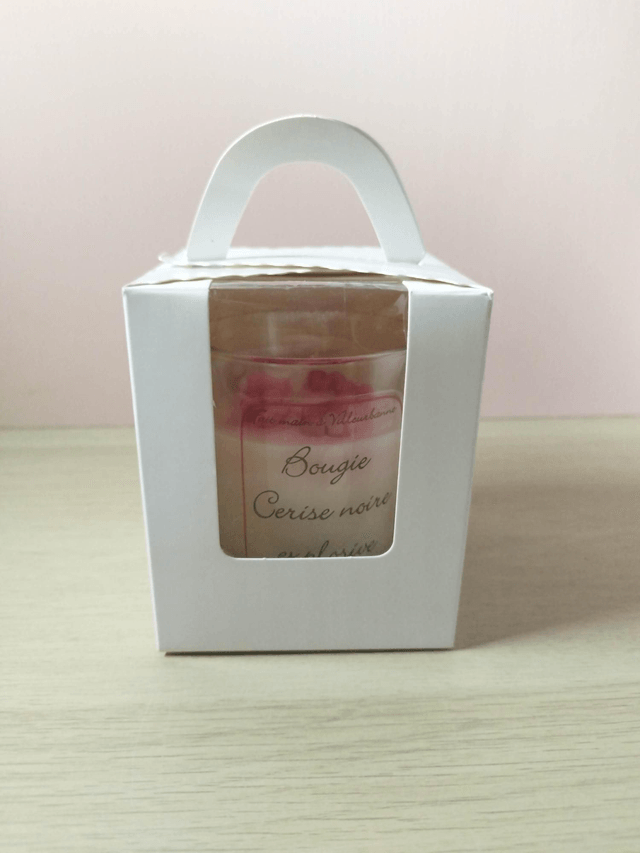 Bougie cerise noire explosive 